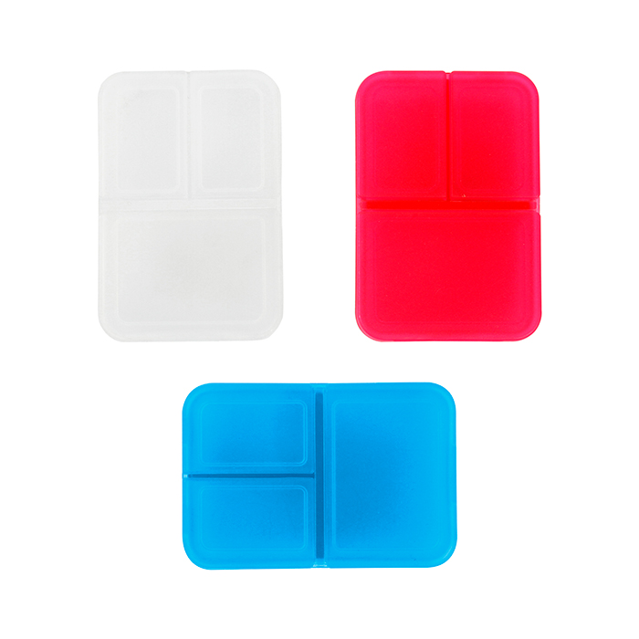PASTILLERO DE PLASTICO CON 3 COMPARTIMENTOS E088